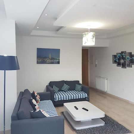 Apartamento Ain Zaghouan Apart In Front Of Tunis Mall Lac 2 Habitación foto