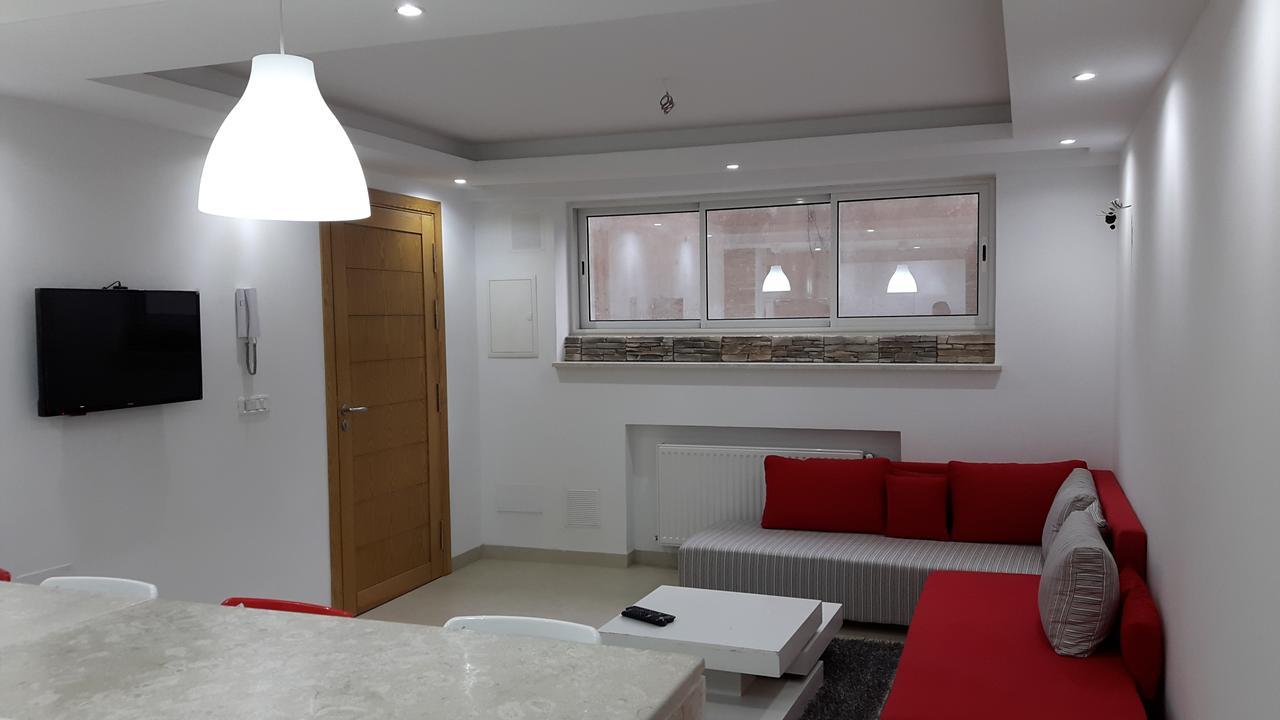 Apartamento Ain Zaghouan Apart In Front Of Tunis Mall Lac 2 Exterior foto